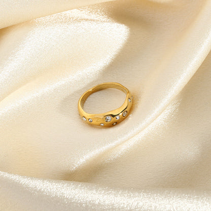 Snake-Shape Ring GliaGrove
