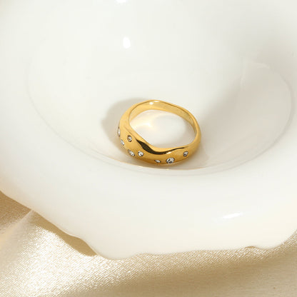 Snake-Shape Ring GliaGrove
